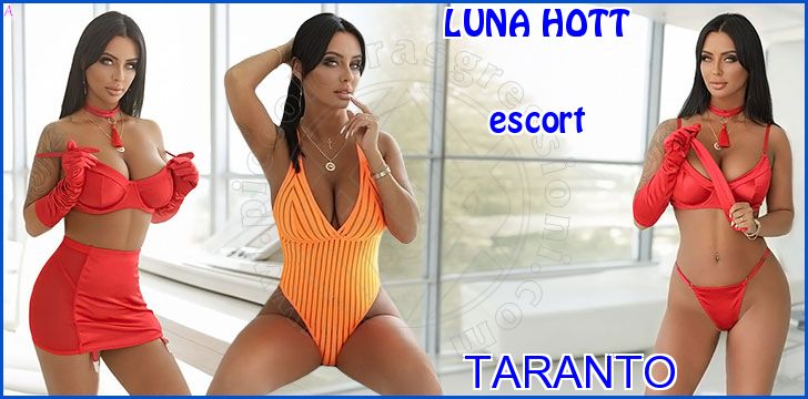 Luna Hott Luna Hott